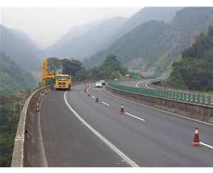 道路加固